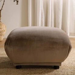 Gianni Pouffe, Mink Velvet -Garden Store BOSF 9678 TAUPE VEL STOOL scene2