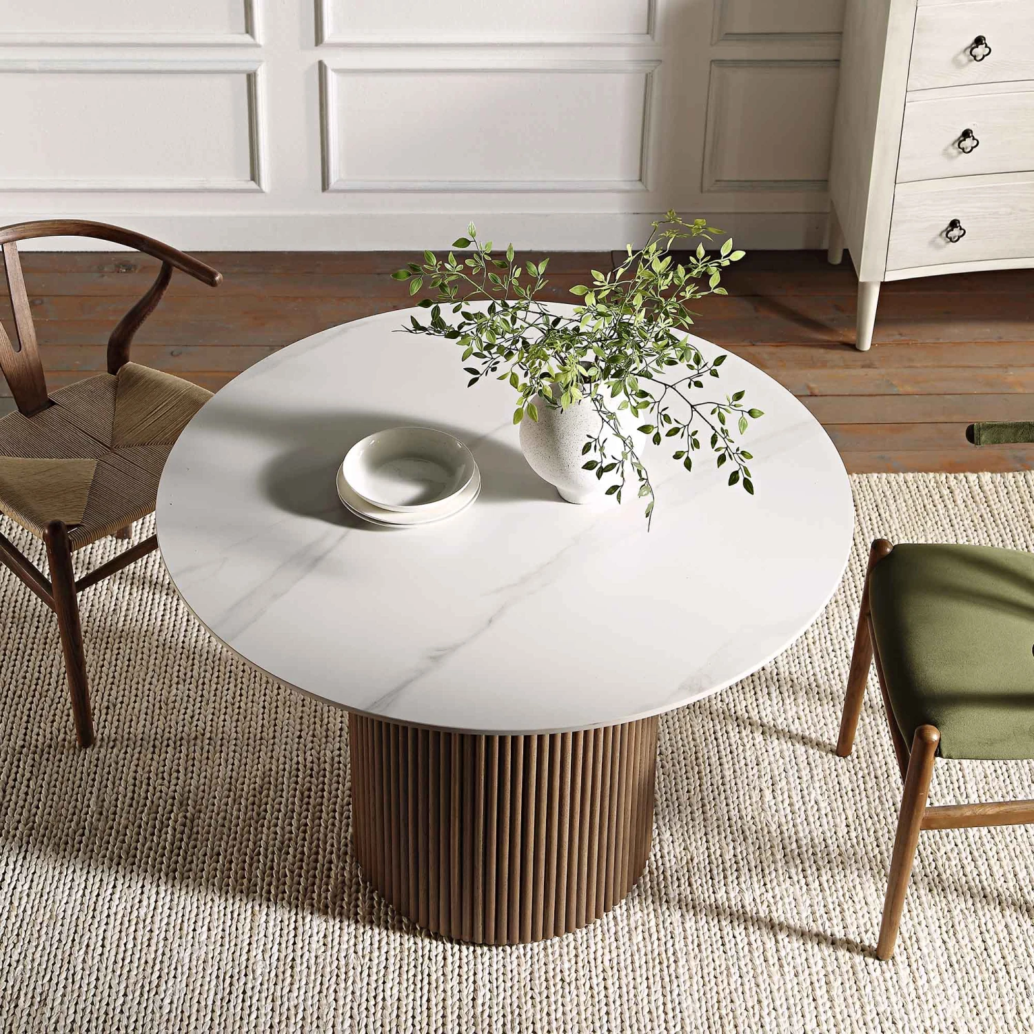 Maru Ceramic Top Silver Oak Pedestal Round Dining Table 4 Maru Ceramic Top Silver Oak Pedestal Round Dining Table - Image 2