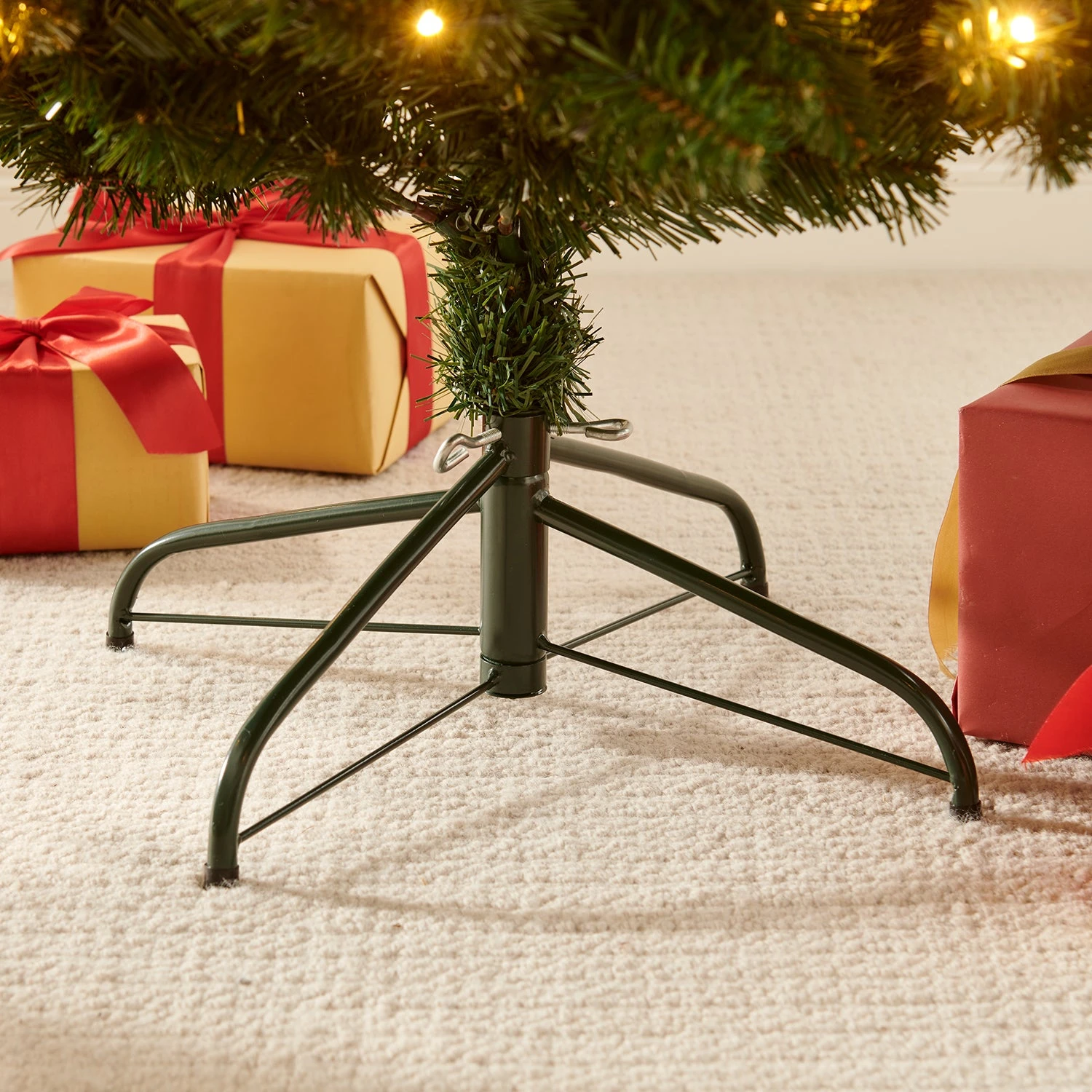 Pre-lit Artificial Green Spruce Christmas Tree With Warm White LED Lights (5ft To 8ft) 8 Pre-lit Artificial Green Spruce Christmas Tree With Warm White LED Lights (5ft To 8ft) - Image 6